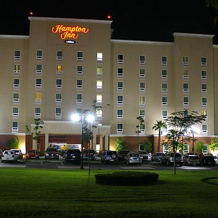 Las Pintas Hampton Inn By Hilton Guadalajara-Aeropuerto מראה חיצוני תמונה