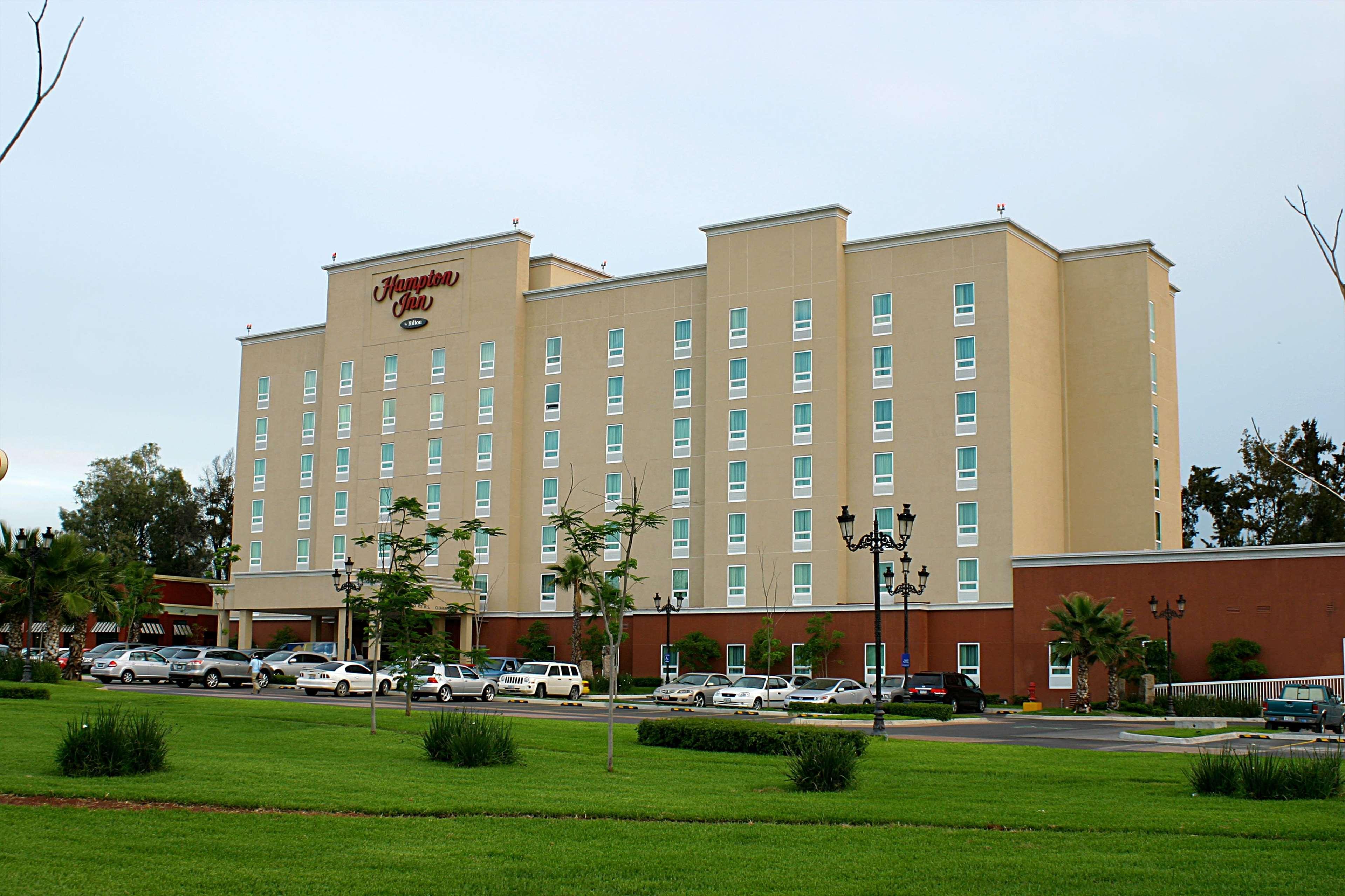 Las Pintas Hampton Inn By Hilton Guadalajara-Aeropuerto מראה חיצוני תמונה